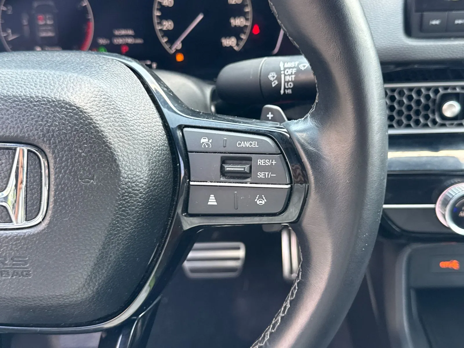 2024 Honda Civic Sport - Photo 24