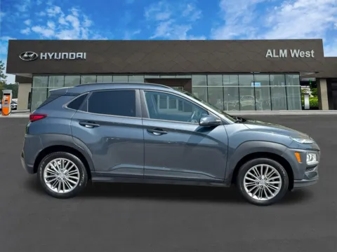 More photos of 2021 Hyundai Kona SEL at ALM Hyundai West, GA