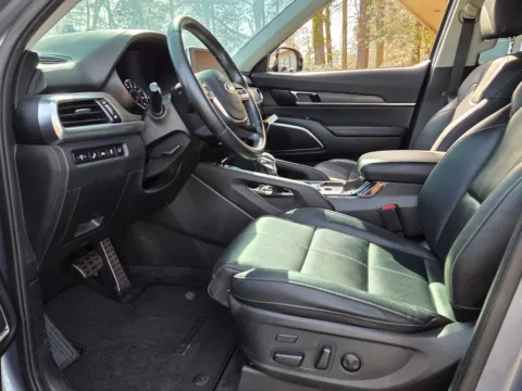 Another view of 2021 Kia Telluride SX for sale in Lithia Springs, GA at ALM Hyundai West