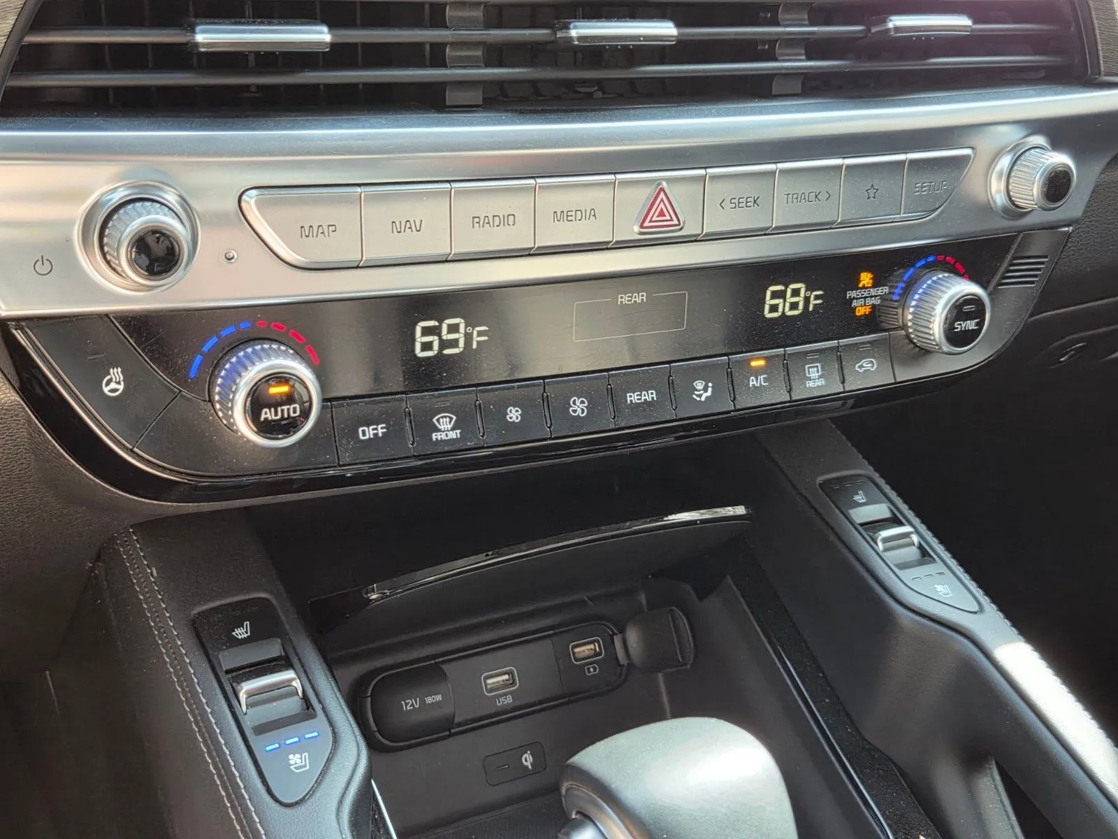 2021 Kia Telluride SX - Photo 24