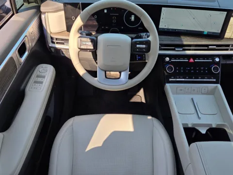 More photos of 2024 Hyundai Santa Fe Limited at ALM Hyundai West, GA