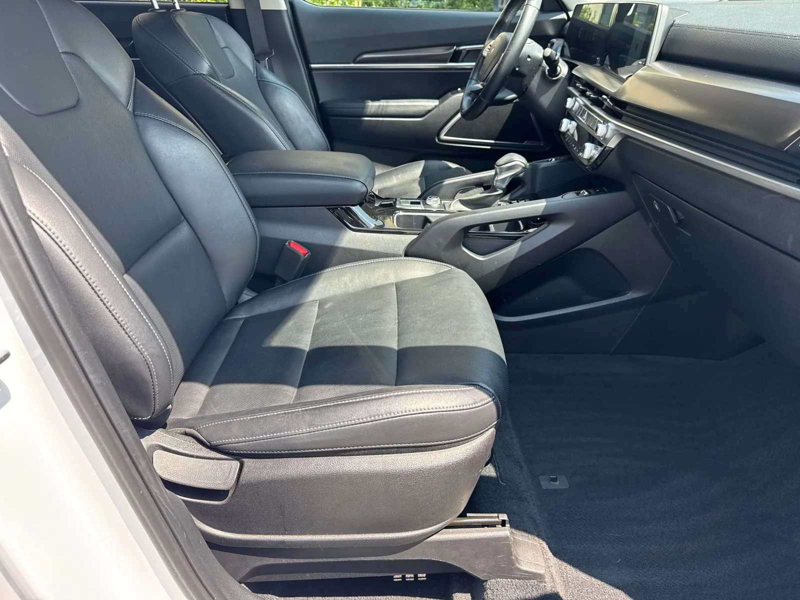 2023 Kia Telluride S - Photo 13