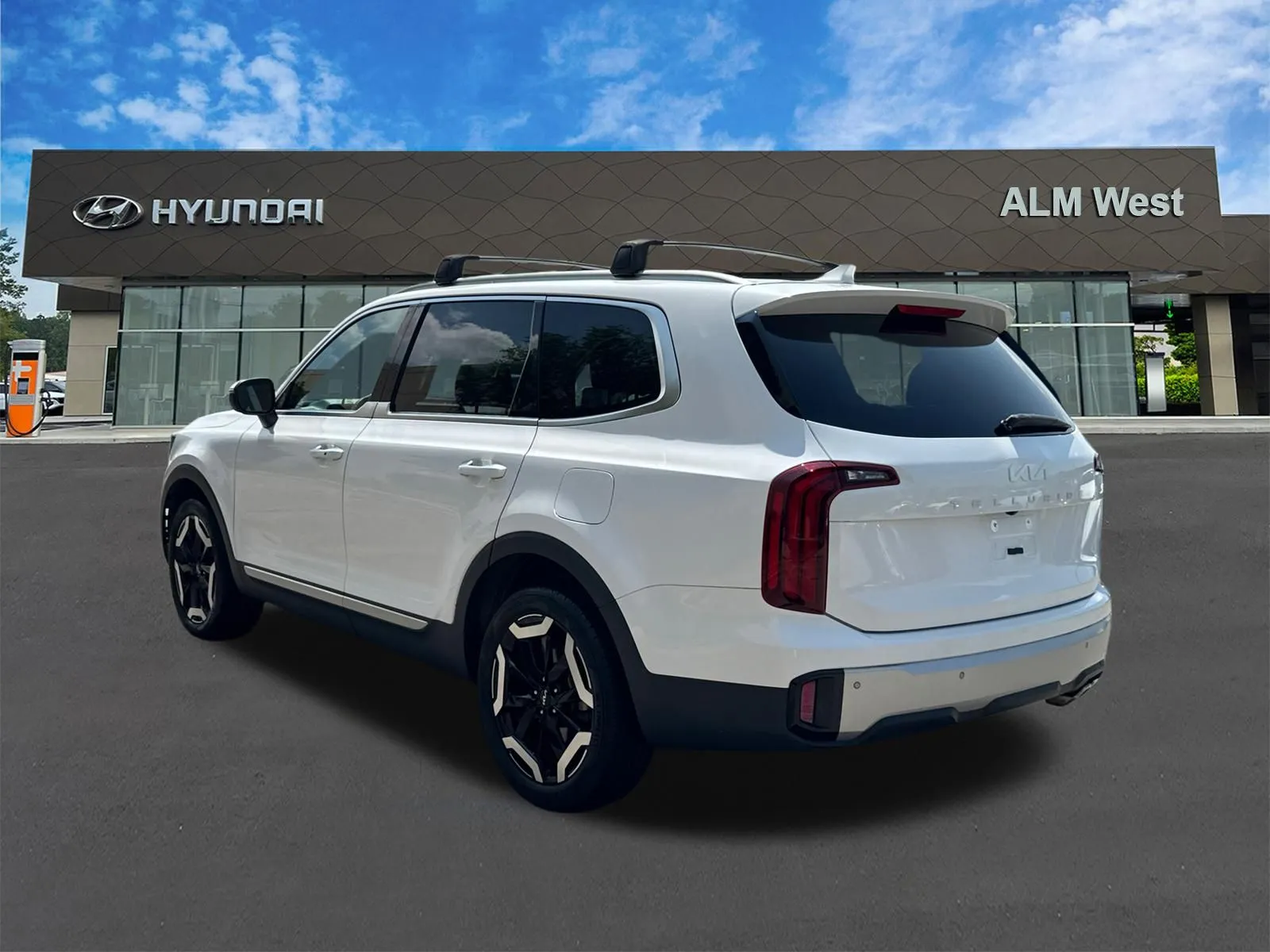 2023 Kia Telluride S - Photo 7