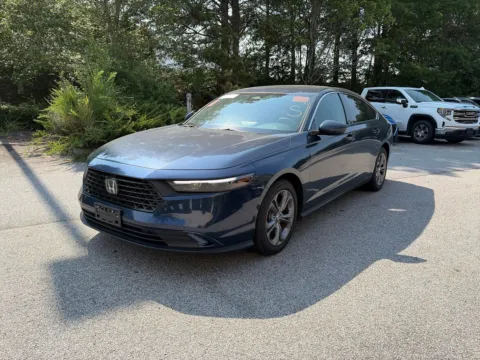 Photos of 2024 Honda Accord EX for sale in Lithia Springs, GA at ALM Hyundai West