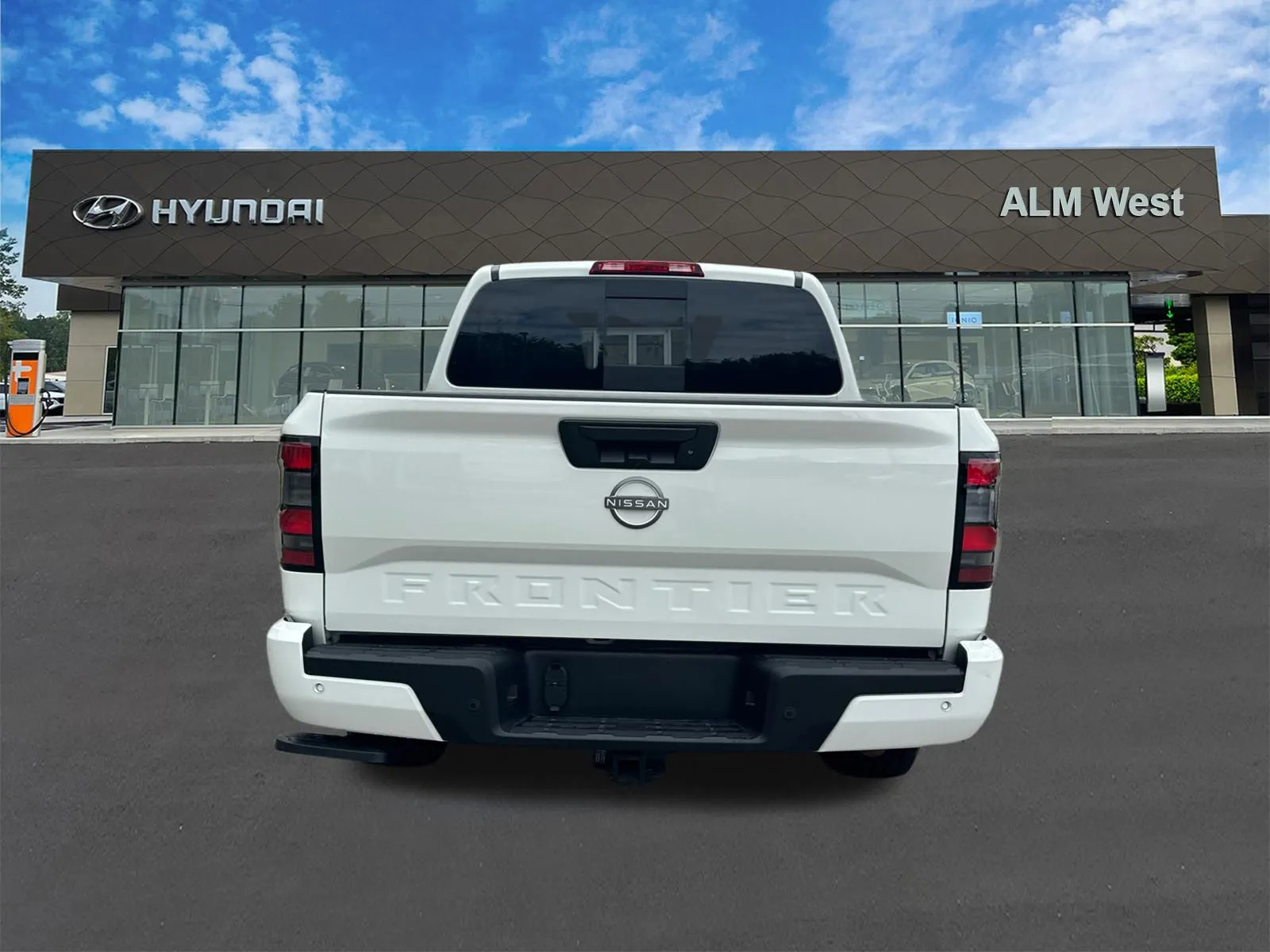 2025 Nissan Frontier SV - Photo 6