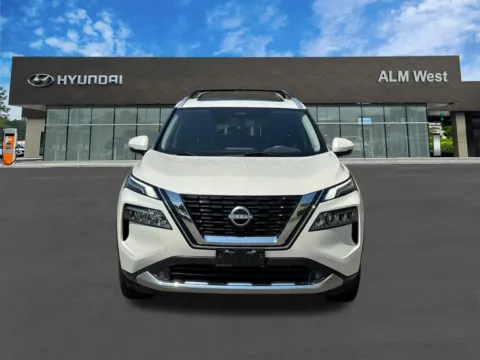 Photos of 2022 Nissan Rogue Platinum for sale in Lithia Springs, GA at ALM Hyundai West