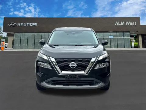 Photos of 2023 Nissan Rogue SV for sale in Lithia Springs, GA at ALM Hyundai West