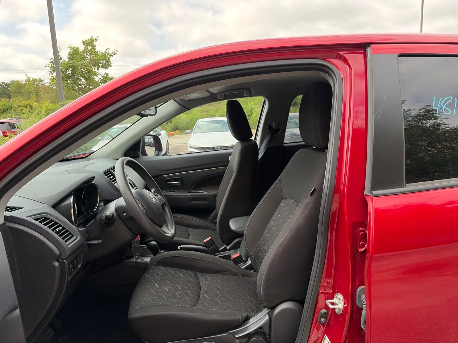 2024 Mitsubishi Outlander Sport ES - Photo 9