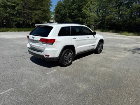 More photos of 2019 Jeep Grand Cherokee Laredo E at ALM Hyundai West, GA