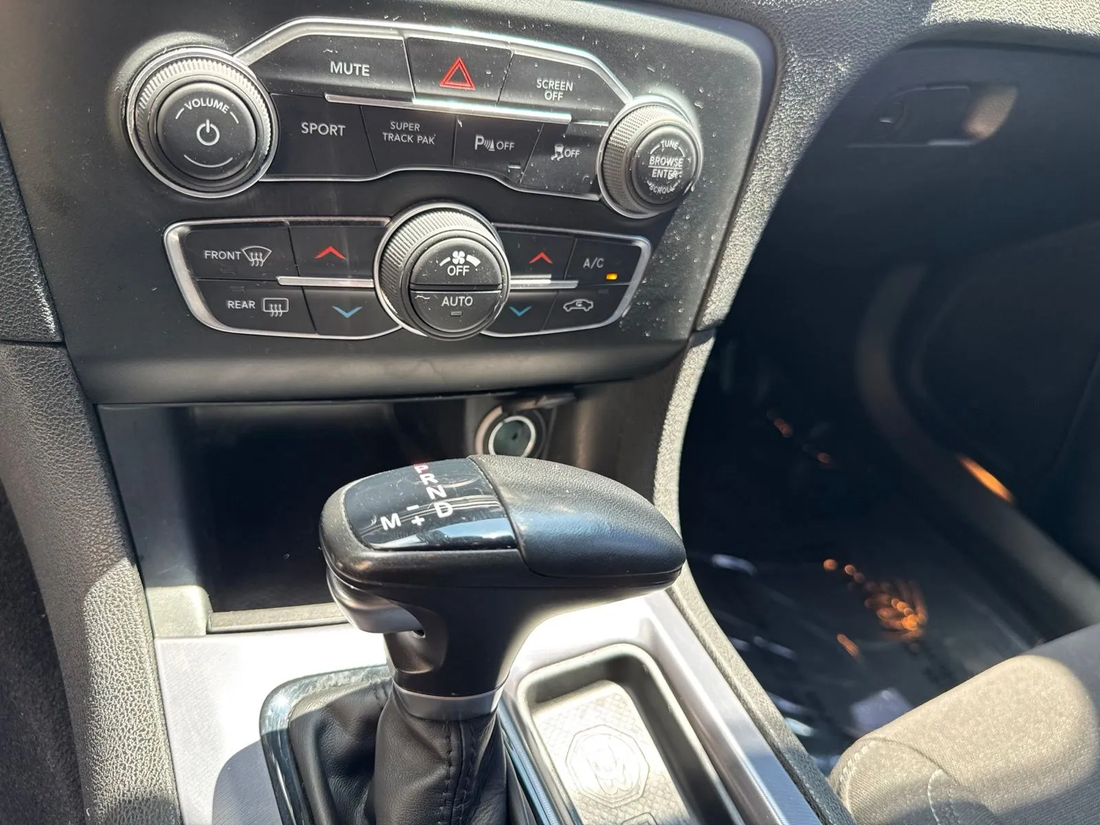 Photo 19