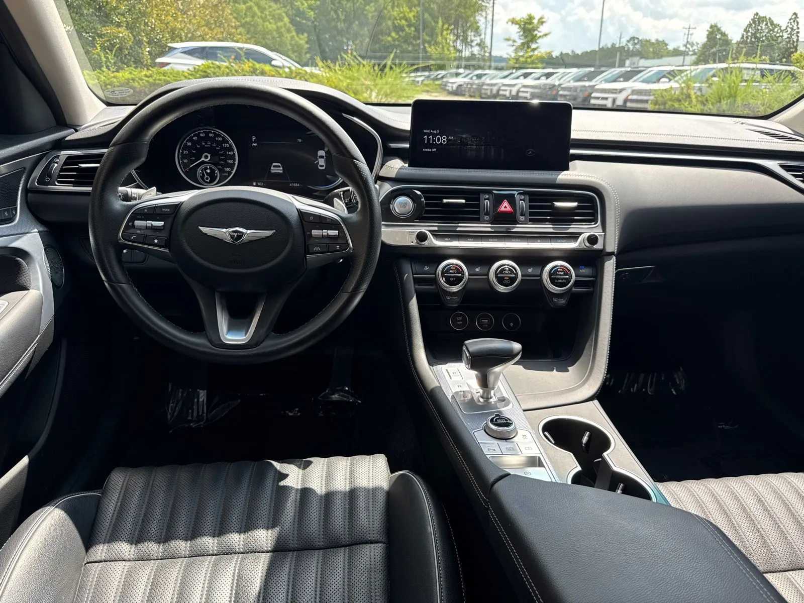 2022 GENESIS G70 Standard - Photo 22