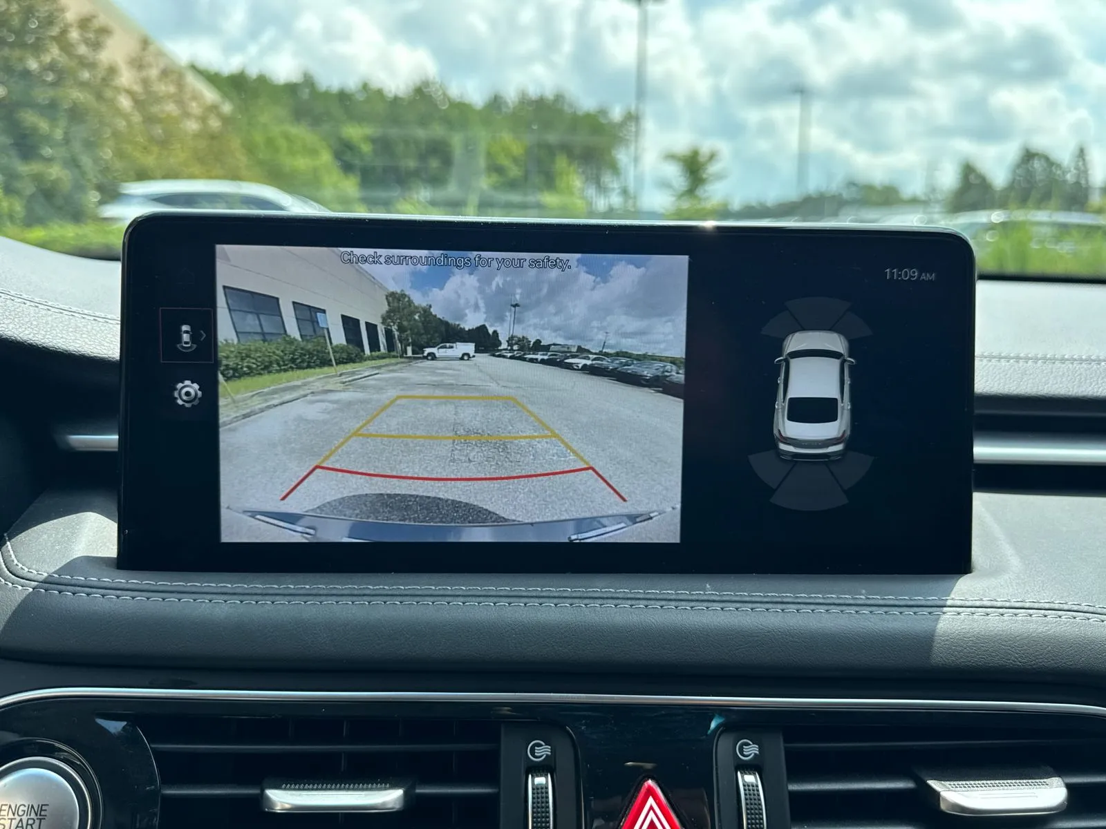 2022 GENESIS G70 Standard - Photo 28