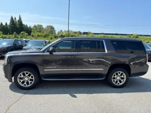 Photos of 2018 GMC Yukon XL SLT for sale in Lithia Springs, GA at ALM Hyundai West