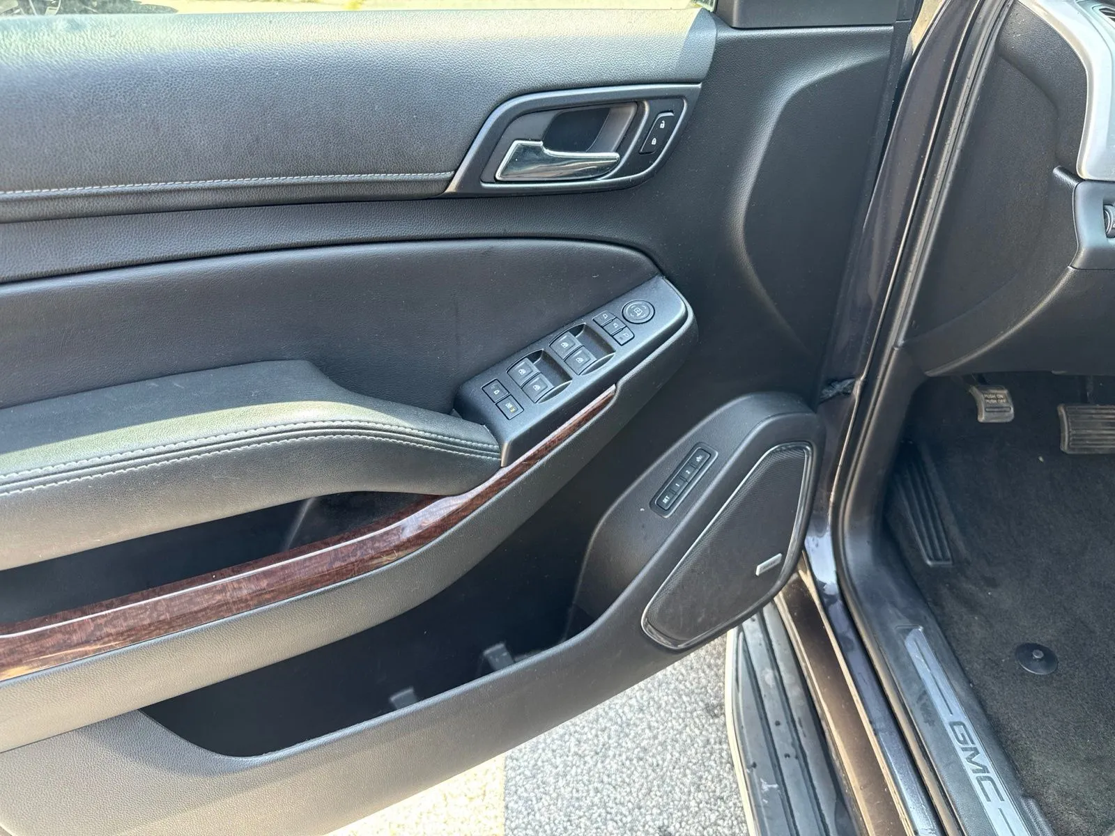2018 GMC Yukon XL SLT - Photo 13