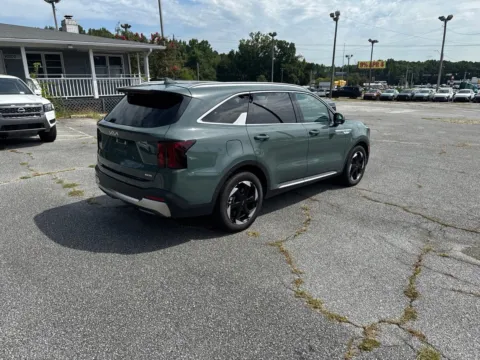 More photos of 2025 Kia Sorento Plug-In Hybrid SX Prestige at ALM Hyundai West, GA