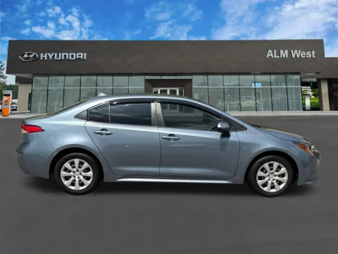 More photos of 2022 Toyota Corolla LE at ALM Hyundai West, GA