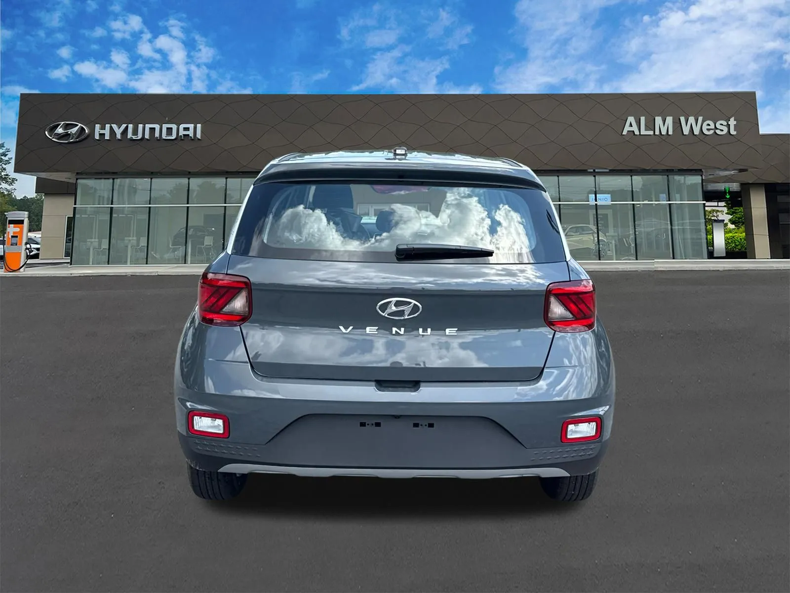 2026 Hyundai Venue SE - Photo 6