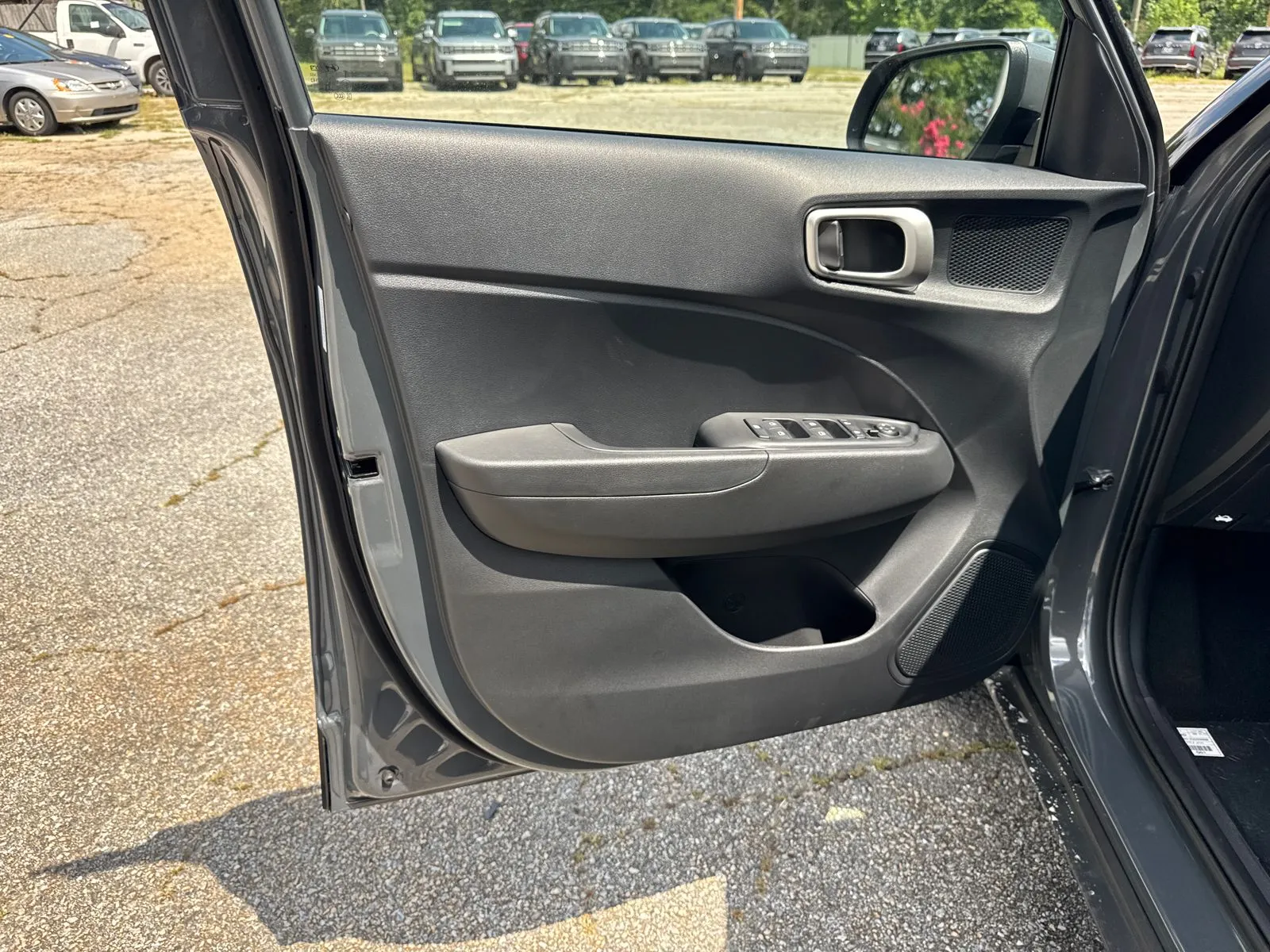 2026 Hyundai Venue SE - Photo 10