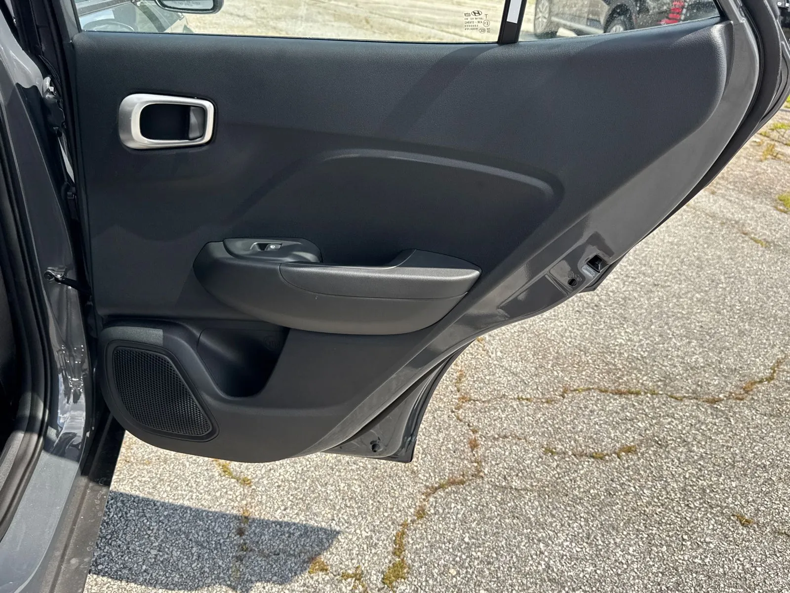 2026 Hyundai Venue SE - Photo 16