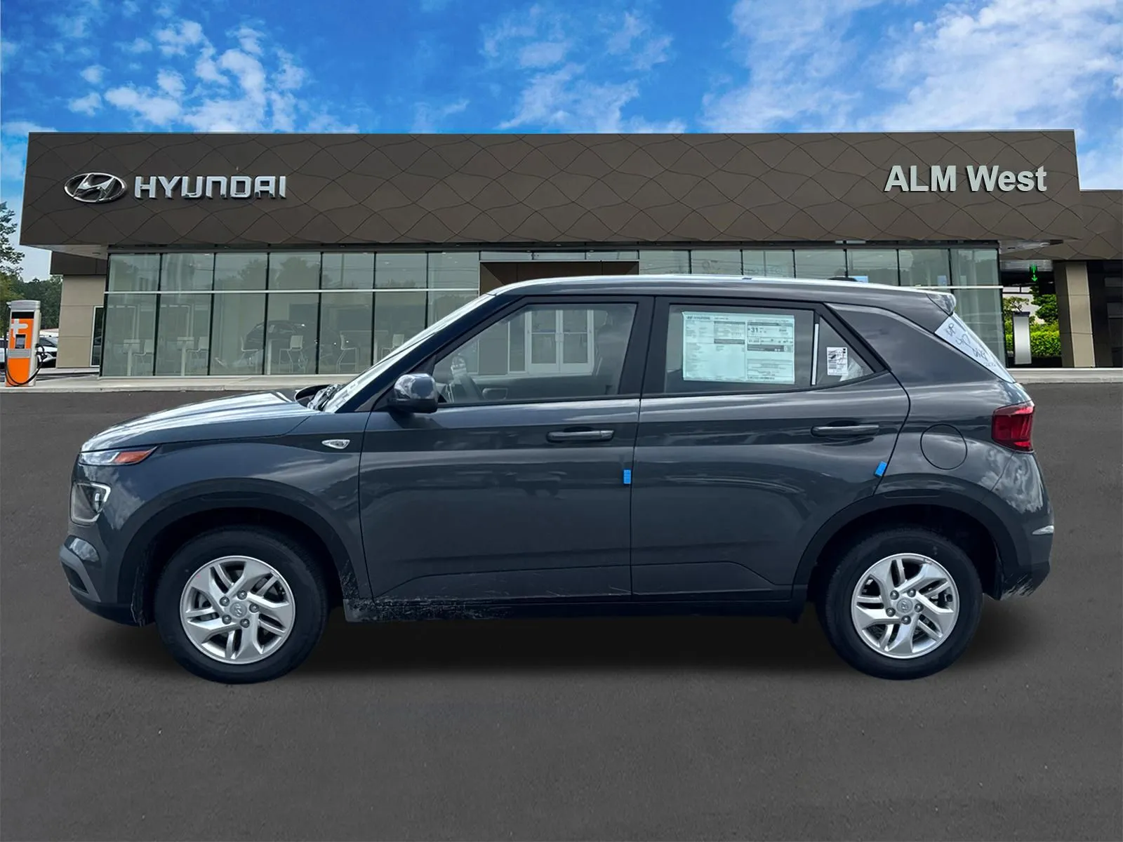 2026 Hyundai Venue SE - Photo 8