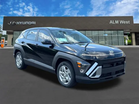 More photos of 2027 Hyundai Kona SE at ALM Hyundai West, GA