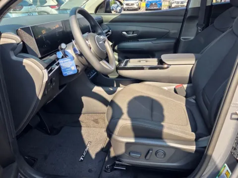 More photos of 2026 Hyundai Tucson Hybrid SEL at ALM Hyundai West, GA