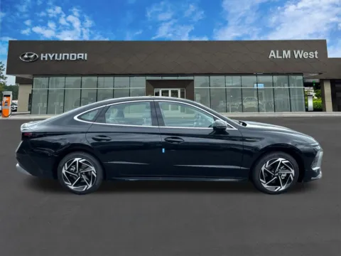 More photos of 2026 Hyundai Sonata SEL Sport at ALM Hyundai West, GA