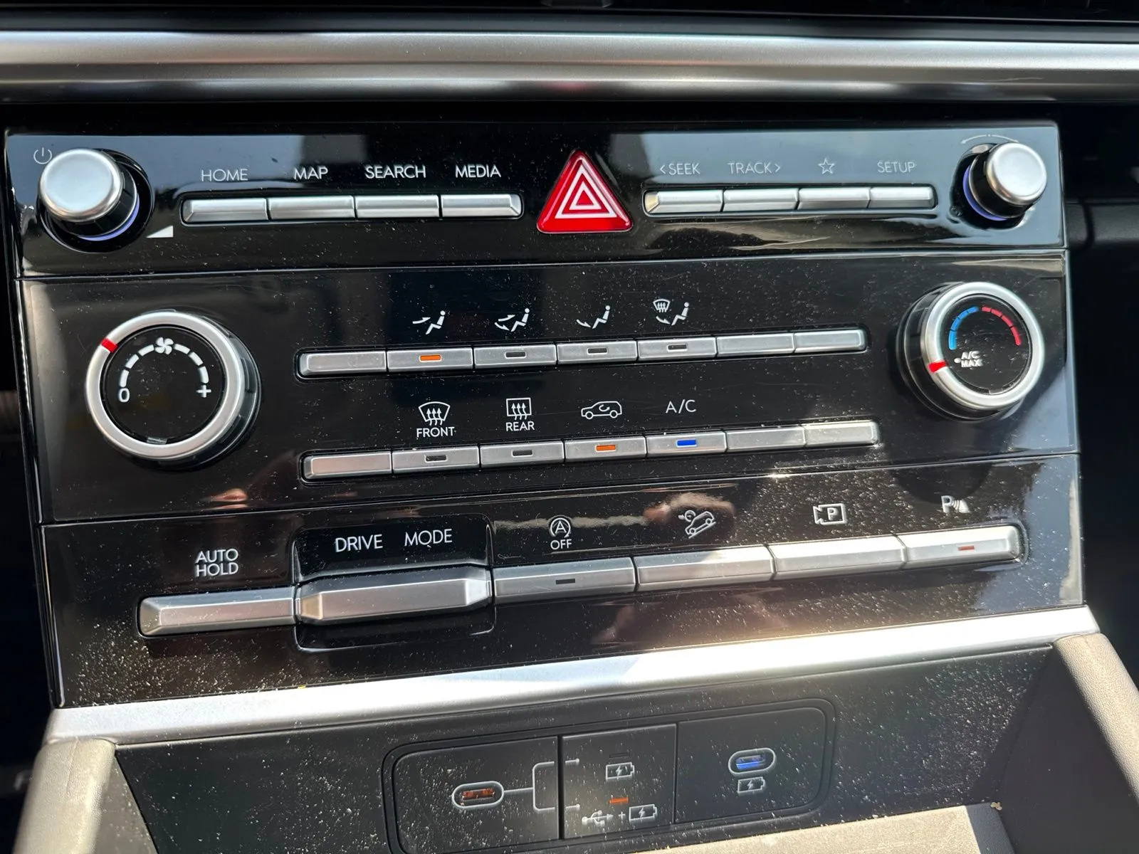 2026 Hyundai Santa Fe SE - Photo 19