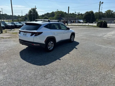 More photos of 2022 Hyundai Tucson SEL at ALM Hyundai West, GA