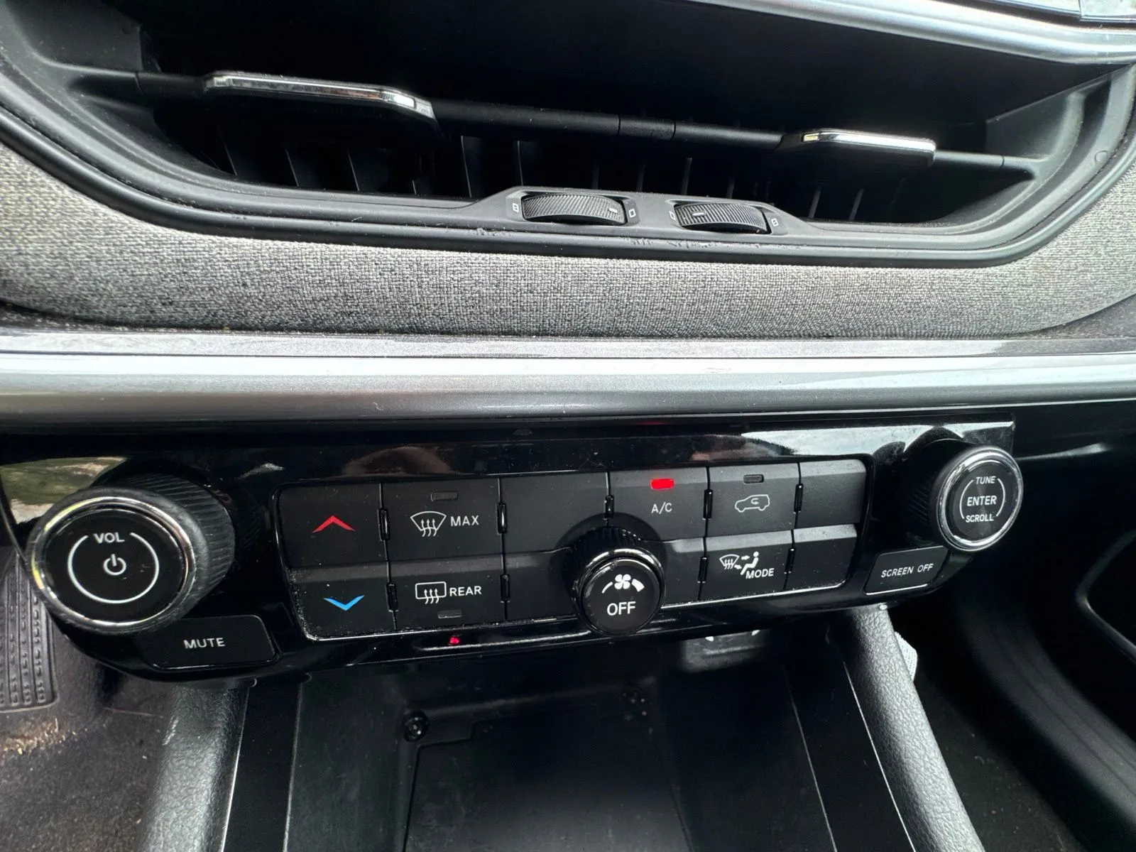 2022 Jeep Compass Latitude - Photo 20