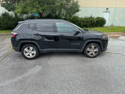 More photos of 2022 Jeep Compass Latitude at ALM Hyundai West, GA