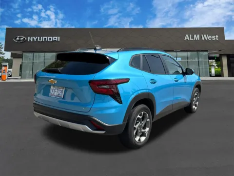 More photos of 2025 Chevrolet Trax LT at ALM Hyundai West, GA