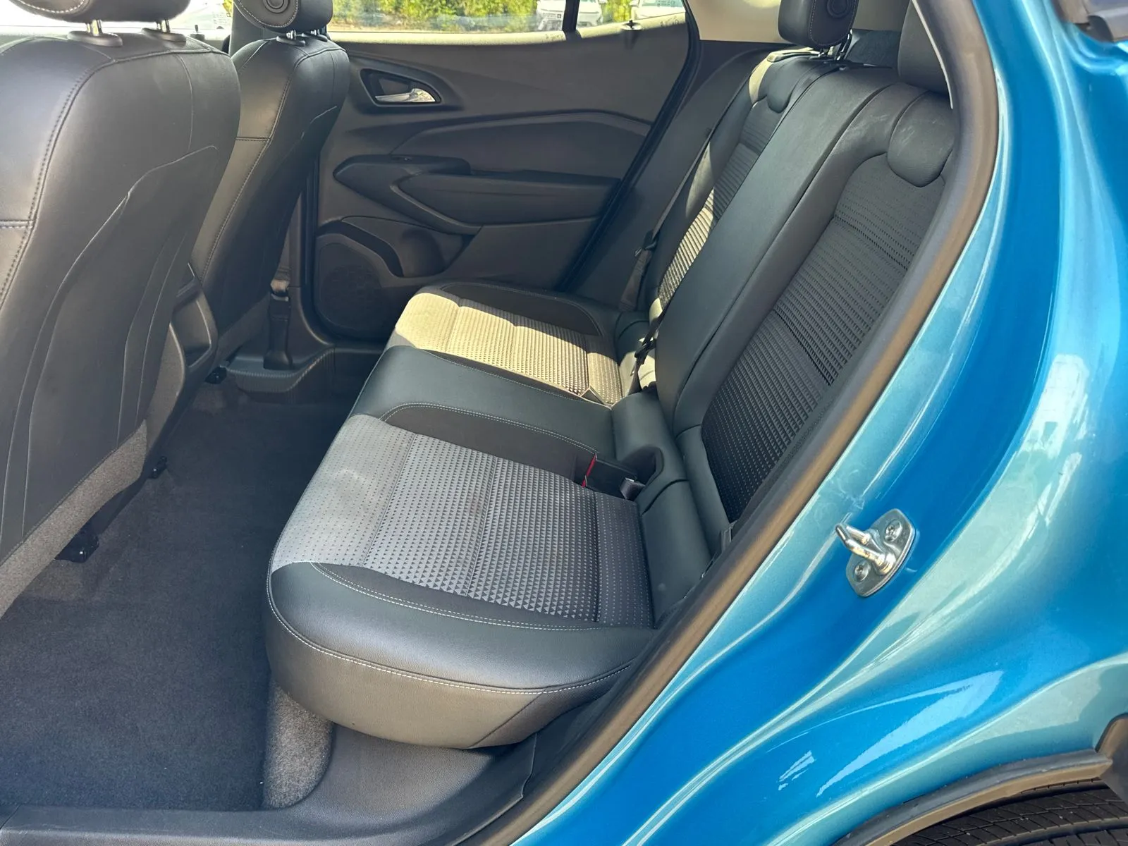 2025 Chevrolet Trax LT - Photo 20