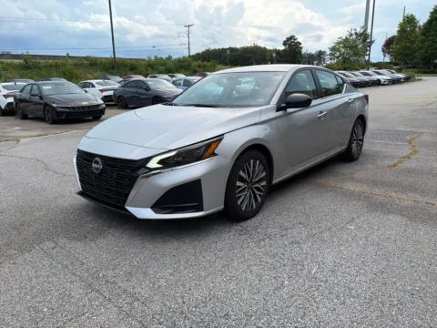 Photos of 2025 Nissan Altima 2.5 SV for sale in Lithia Springs, GA at ALM Hyundai West