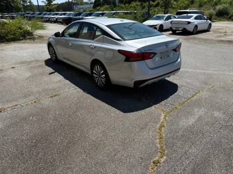 Another view of 2025 Nissan Altima 2.5 SV for sale in Lithia Springs, GA at ALM Hyundai West