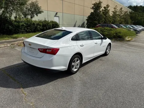 More photos of 2024 Chevrolet Malibu LT at ALM Hyundai West, GA