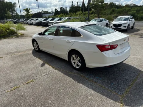 Another view of 2024 Chevrolet Malibu LT for sale in Lithia Springs, GA at ALM Hyundai West