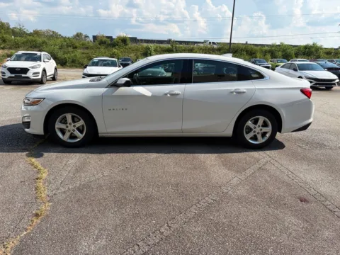 Another view of 2024 Chevrolet Malibu LT for sale in Lithia Springs, GA at ALM Hyundai West