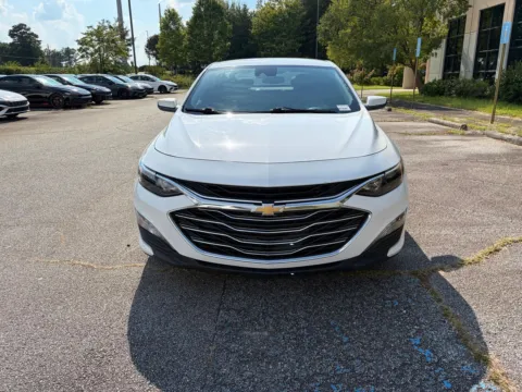White 2024 Chevrolet Malibu LT for sale in Lithia Springs, GA