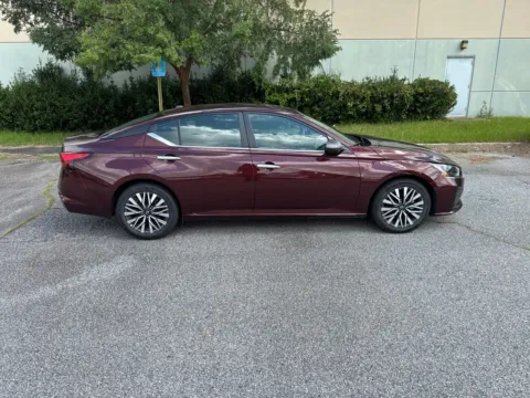More photos of 2024 Nissan Altima 2.5 SV at ALM Hyundai West, GA