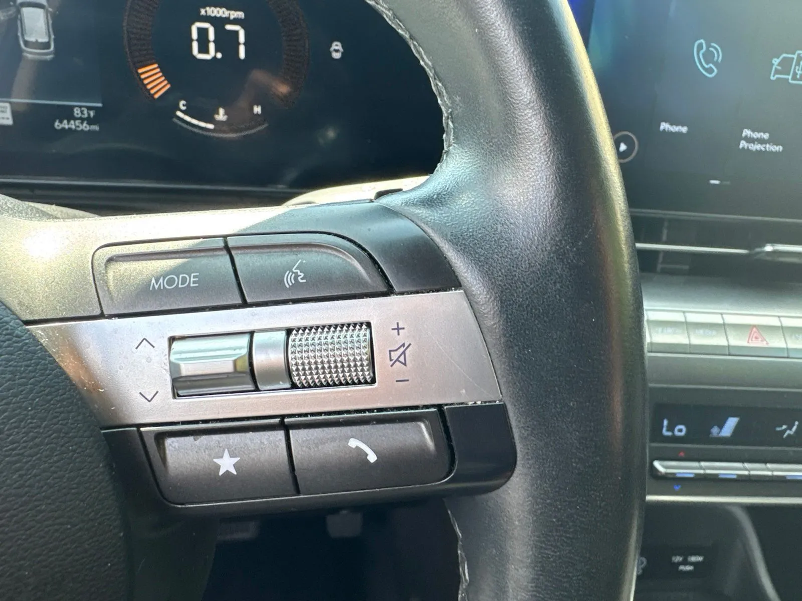 2024 Hyundai Kona SEL - Photo 16