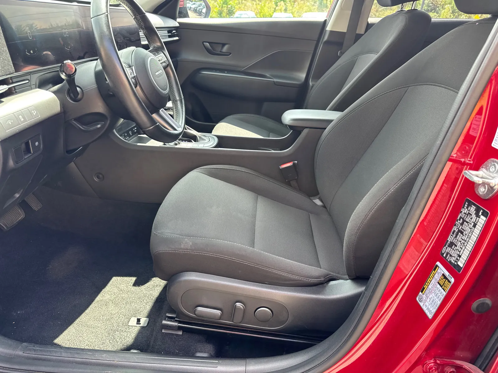 2024 Hyundai Kona SEL - Photo 9