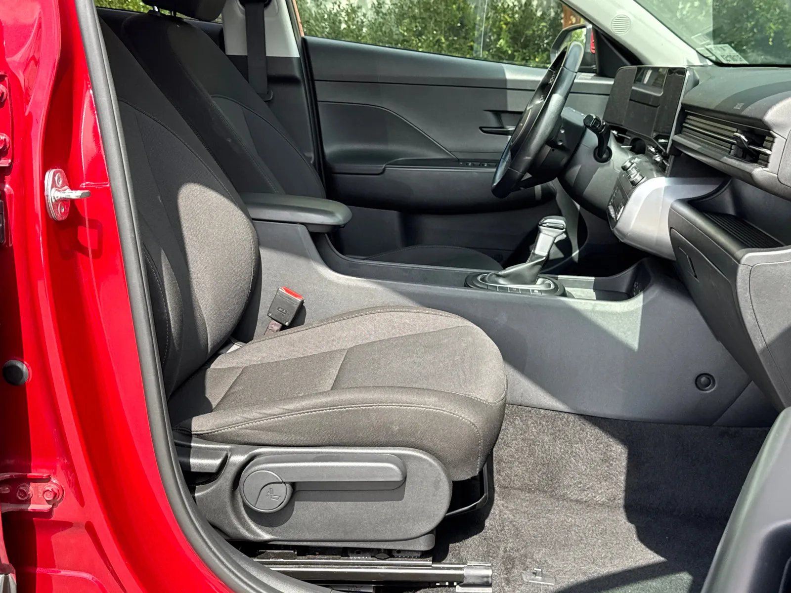2024 Hyundai Kona SEL - Photo 13