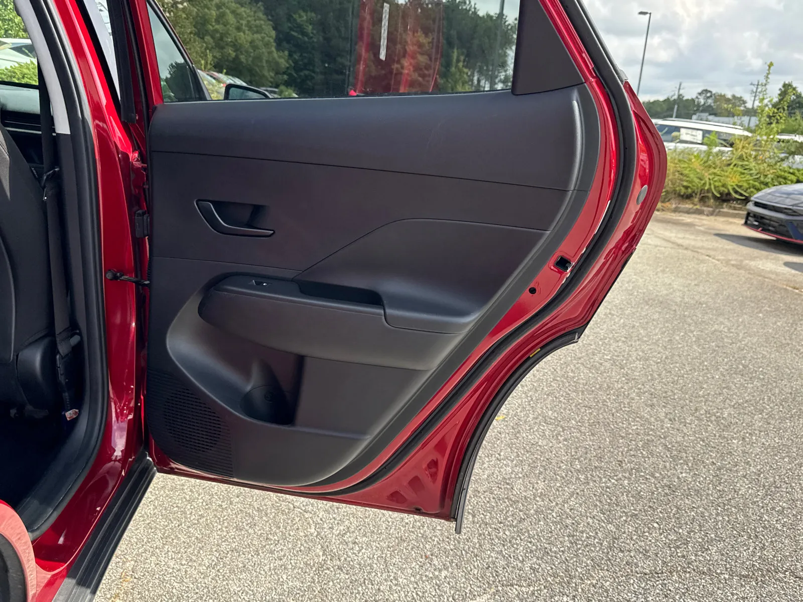 2024 Hyundai Kona SEL - Photo 16