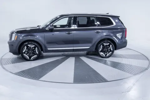 Another view of 2025 Kia Telluride S for sale in Lithia Springs, GA at ALM Hyundai West