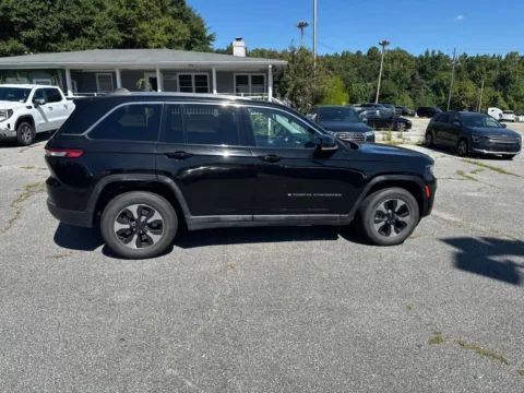 More photos of 2024 Jeep Grand Cherokee 4xe at ALM Hyundai West, GA