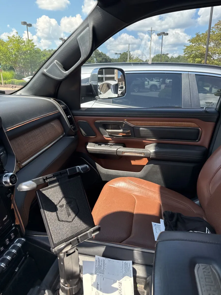 2019 RAM Ram 1500 Pickup Longhorn - Photo 11