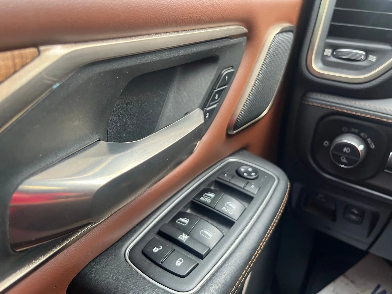 2019 RAM Ram 1500 Pickup Longhorn - Photo 22