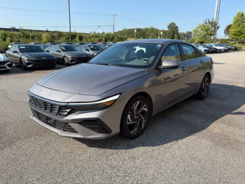 Photos of 2025 Hyundai Elantra SEL Convenience for sale in Lithia Springs, GA at ALM Hyundai West