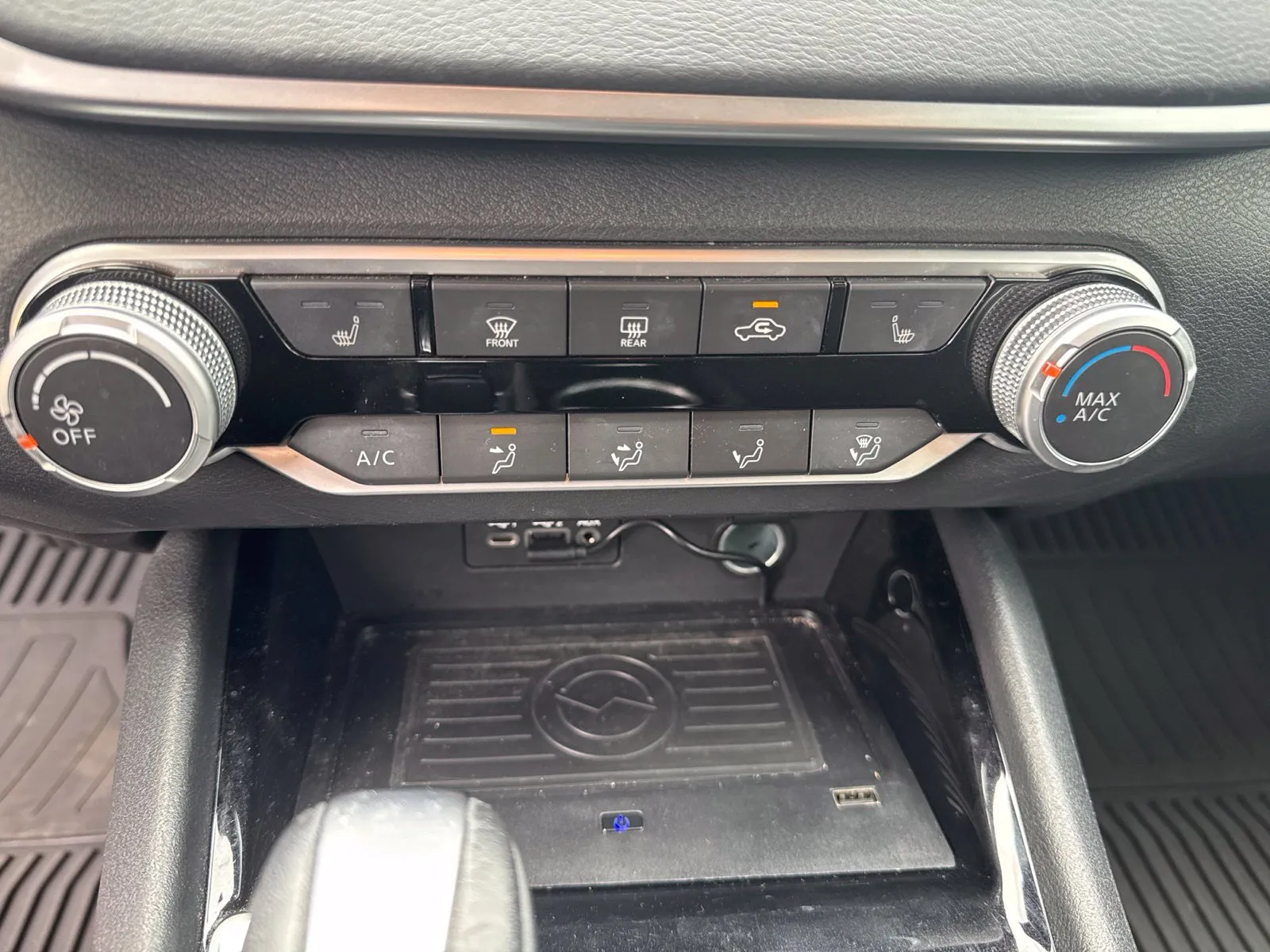 2021 Nissan Altima SV - Photo 21
